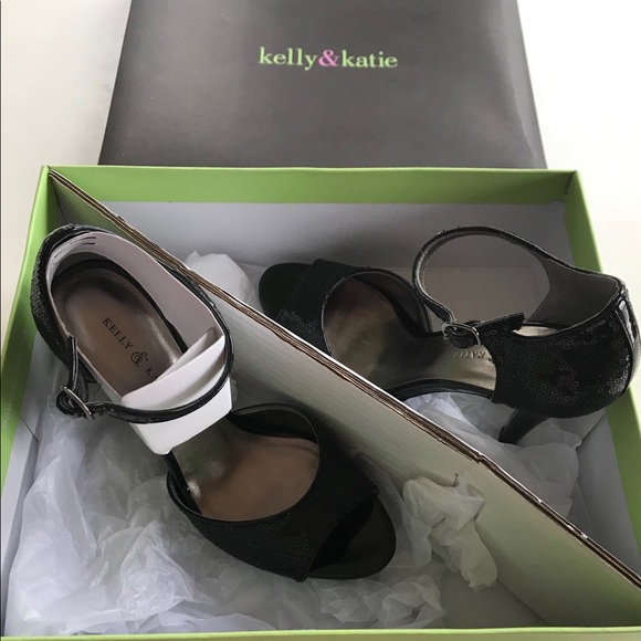 🌿KELLY & KATIE Black heels. Worn once! - Picture 3 of 7